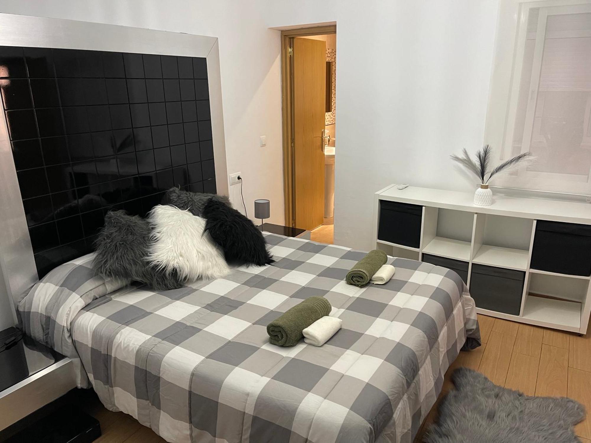 Апартаменты Casita Andaluza Centro Con Parking Sujeto A Disponibilidad Малага Экстерьер фото